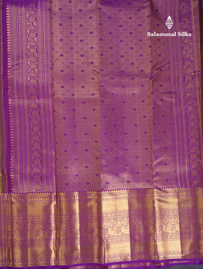 Beautiful Olive Green Bridal Pure Kanjivaram Silk Saree With Contrast Violet Traditional Evening Morning Border