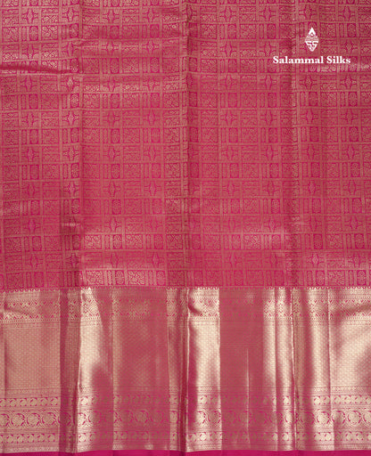 Beautiful Pink Bridal Pure Kanjivaram Silk Saree With Traditional Evening Morning Border