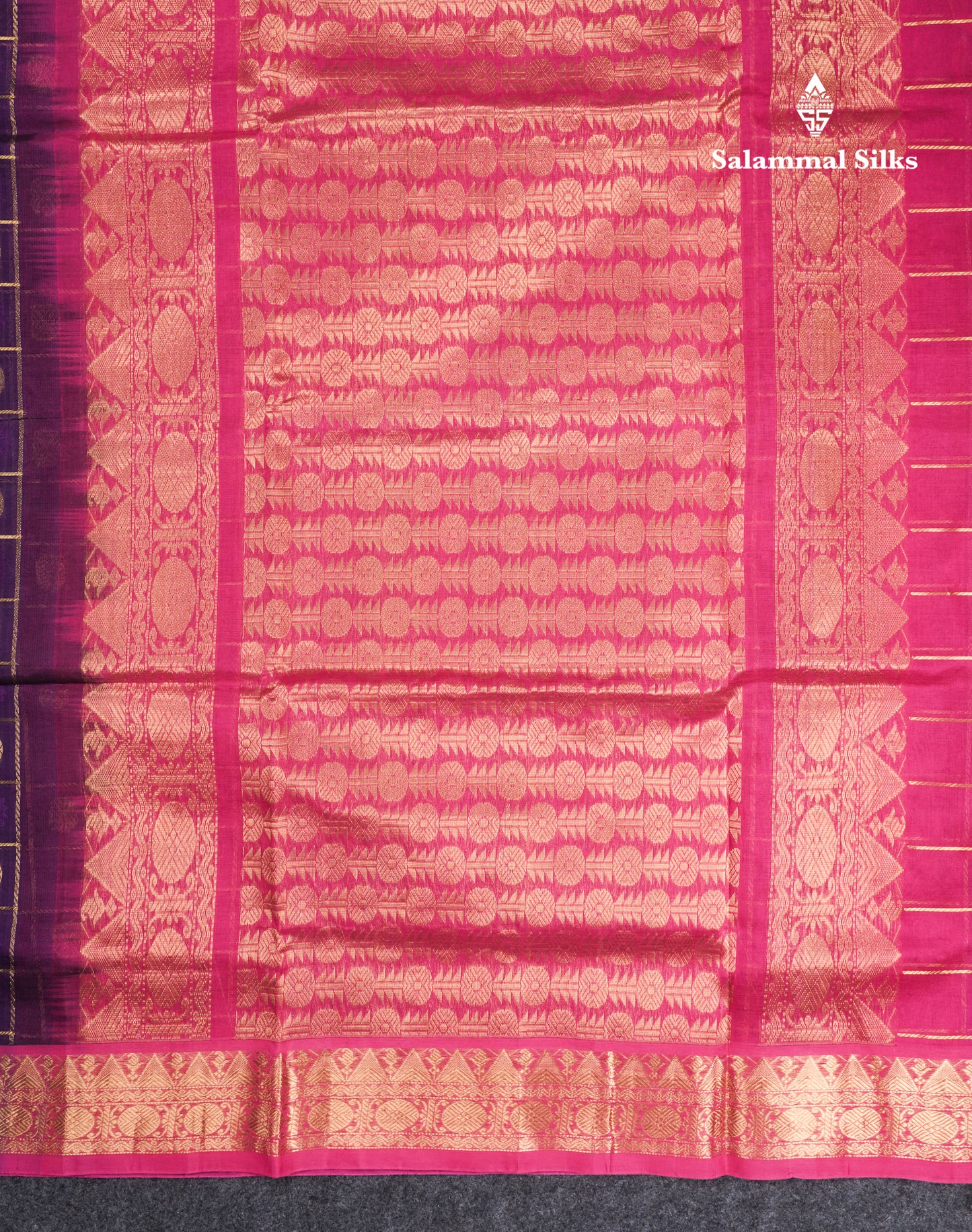 Dark Purple Checks Pure Silk Cotton Saree With Contrast Pink Blouse