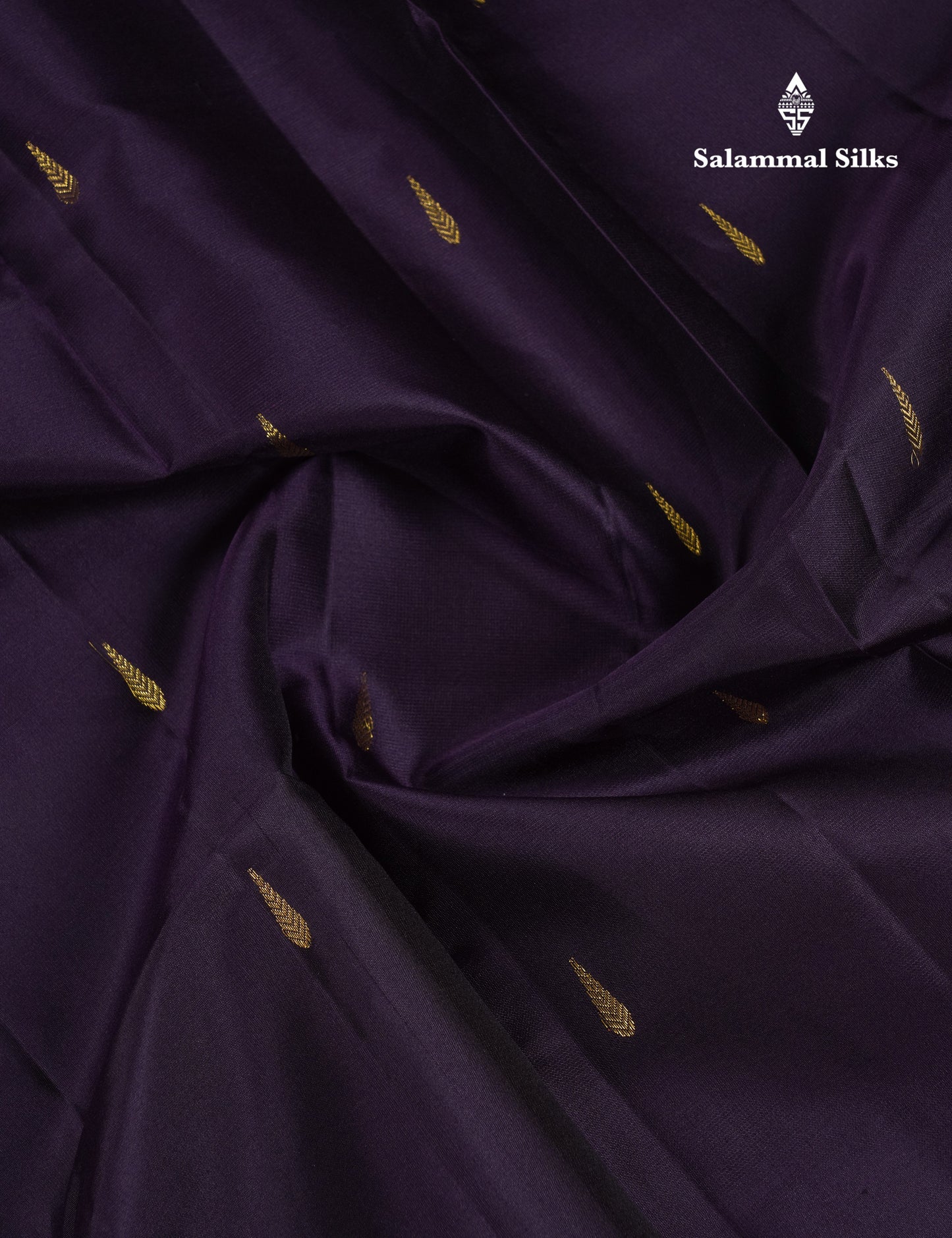 Beautiful Dark Brown Pure Kanjivaram Silk Saree With Contrast Magenta Traditional Border