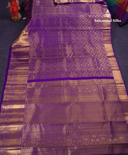 Beautiful Dark Purple Bridal Pure Kanjivaram Silk Saree With Traditional Evening Morning Border
