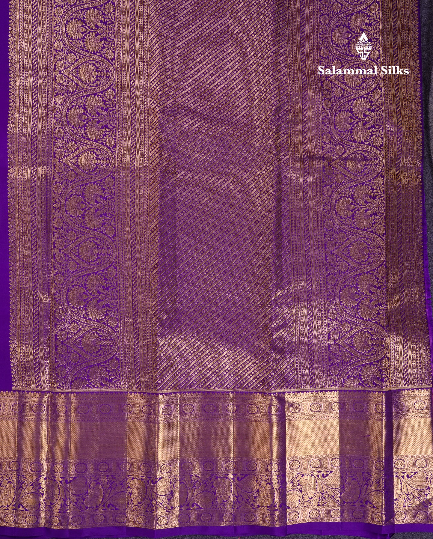 Beautiful Dark Purple Bridal Pure Kanjivaram Silk Saree With Traditional Evening Morning Border