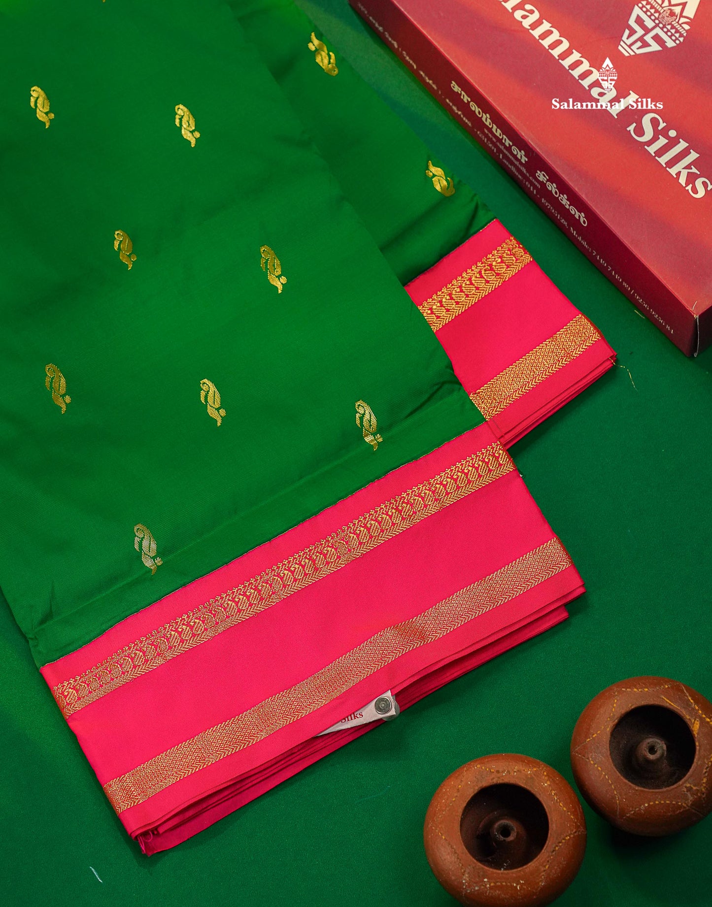 9.5 Yards Semi Silk Saree Saffire Green with Contrast Pink Traditional Rettapet Border