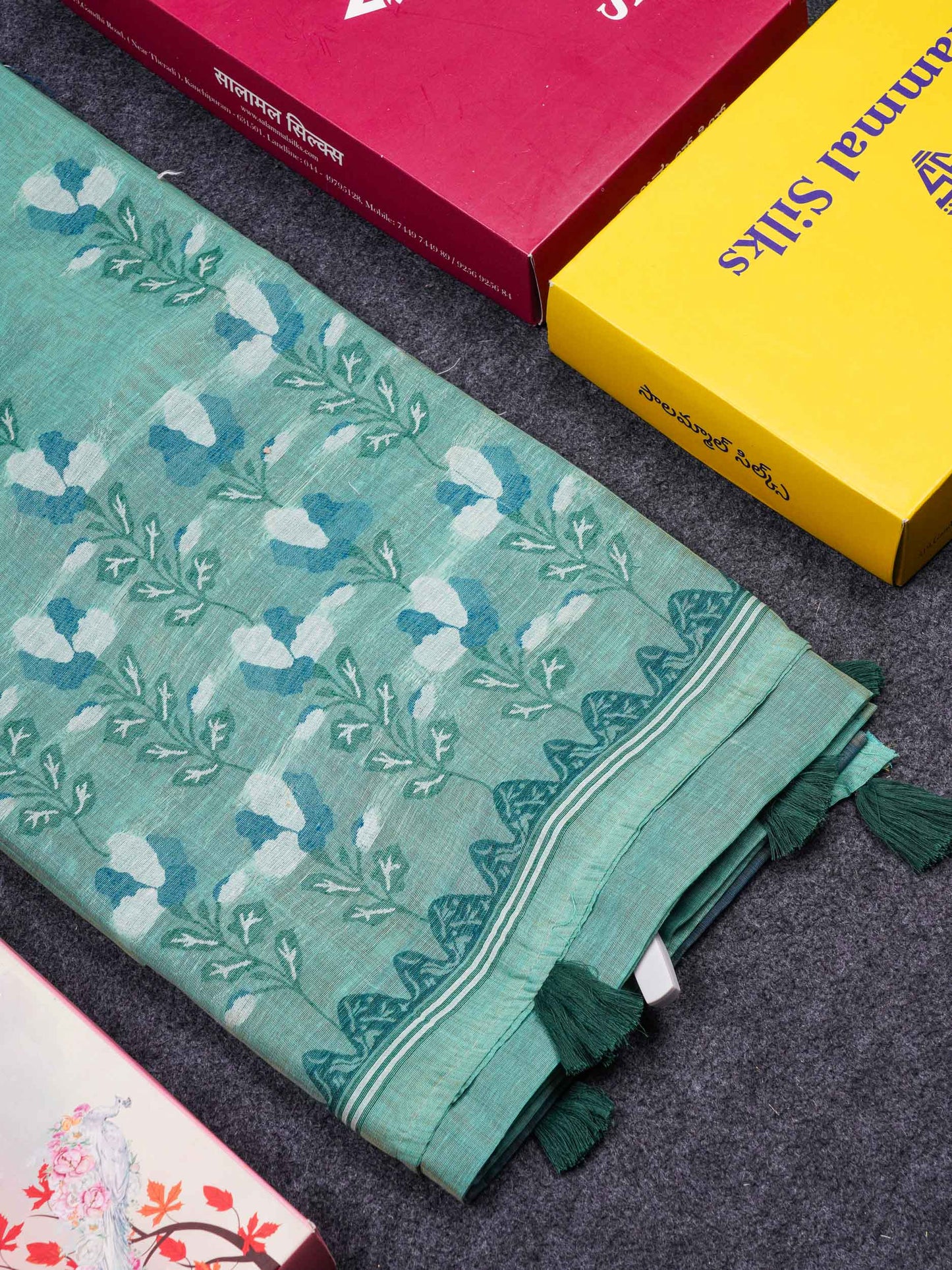 Beautiful Lavender Thread Work Butta Cotton Mix Saree With Contrast Magenta Blouse