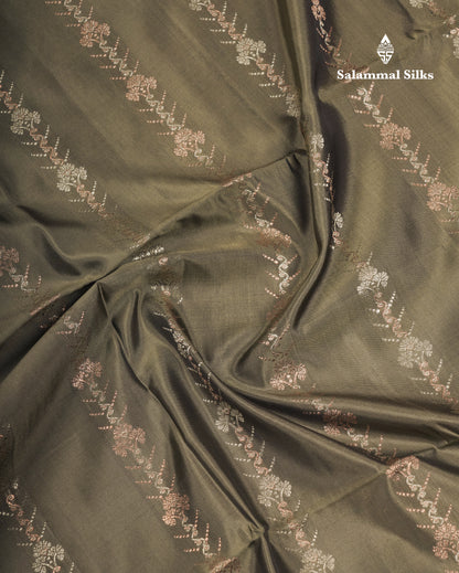 Beautiful Olive Green Pure Kanjivaram Soft Silk Saree With Contrast Dark Magenta Border