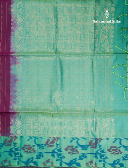 Beautiful Magenta Pure Kanjivaram Soft Silk Saree With Contrast Ikkat Sapphire Green Border