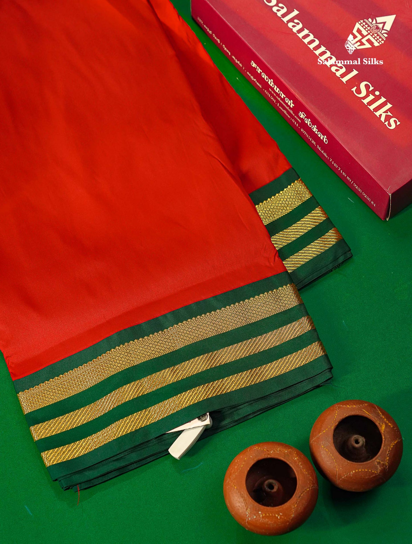 9.5 Yards Semi Silk Saree Maroon with Contrast Bottle Green Traditional Border