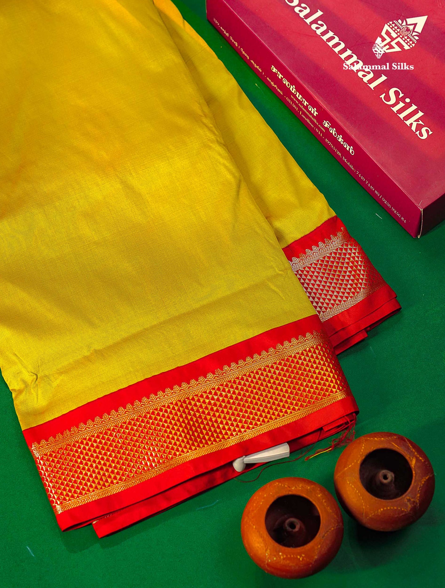 9.5 Yards Semi Silk Saree Parrot Green With Contrast Chilly Red Traditional Border