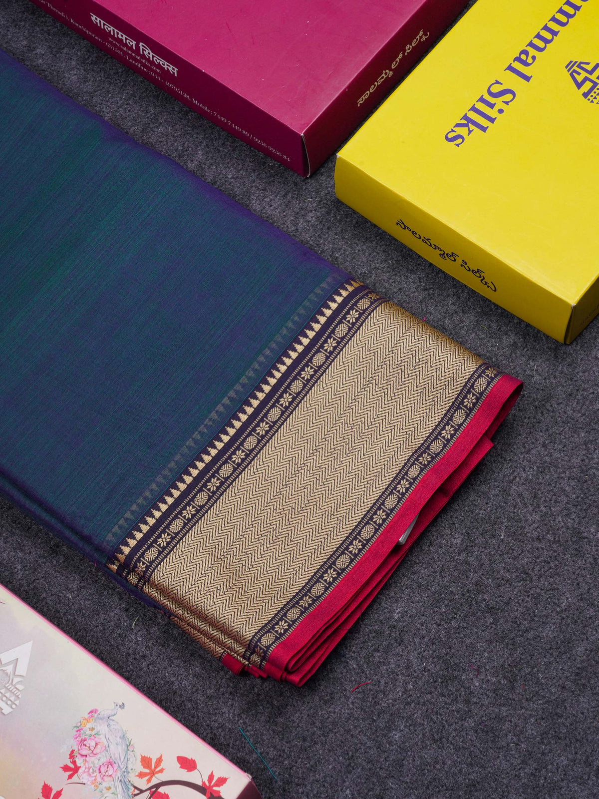 Beautiful Dual Tone Peacock Blue Plain Pure Cotton Saree With Traditional Thread Work Border