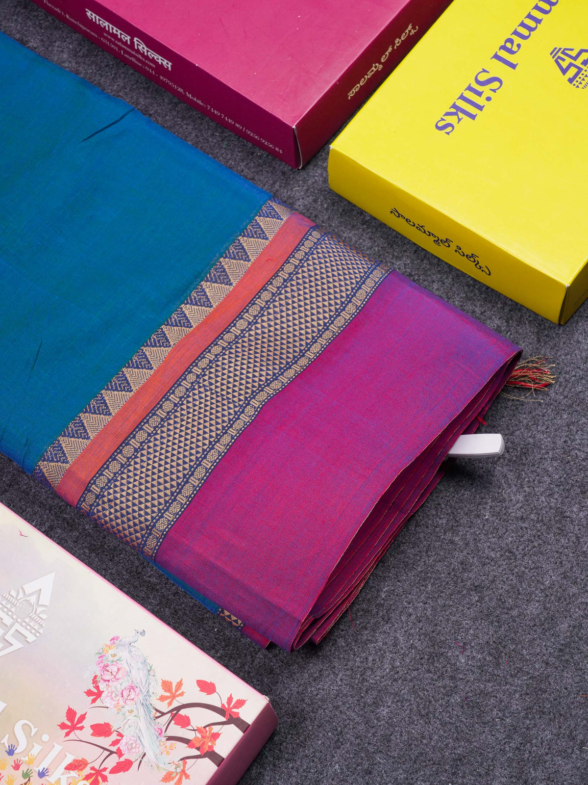 Beautiful Dual Tone Peacock Blue Plain Pure Cotton Saree With Contrast Magenta Traditional Evening Morning Border