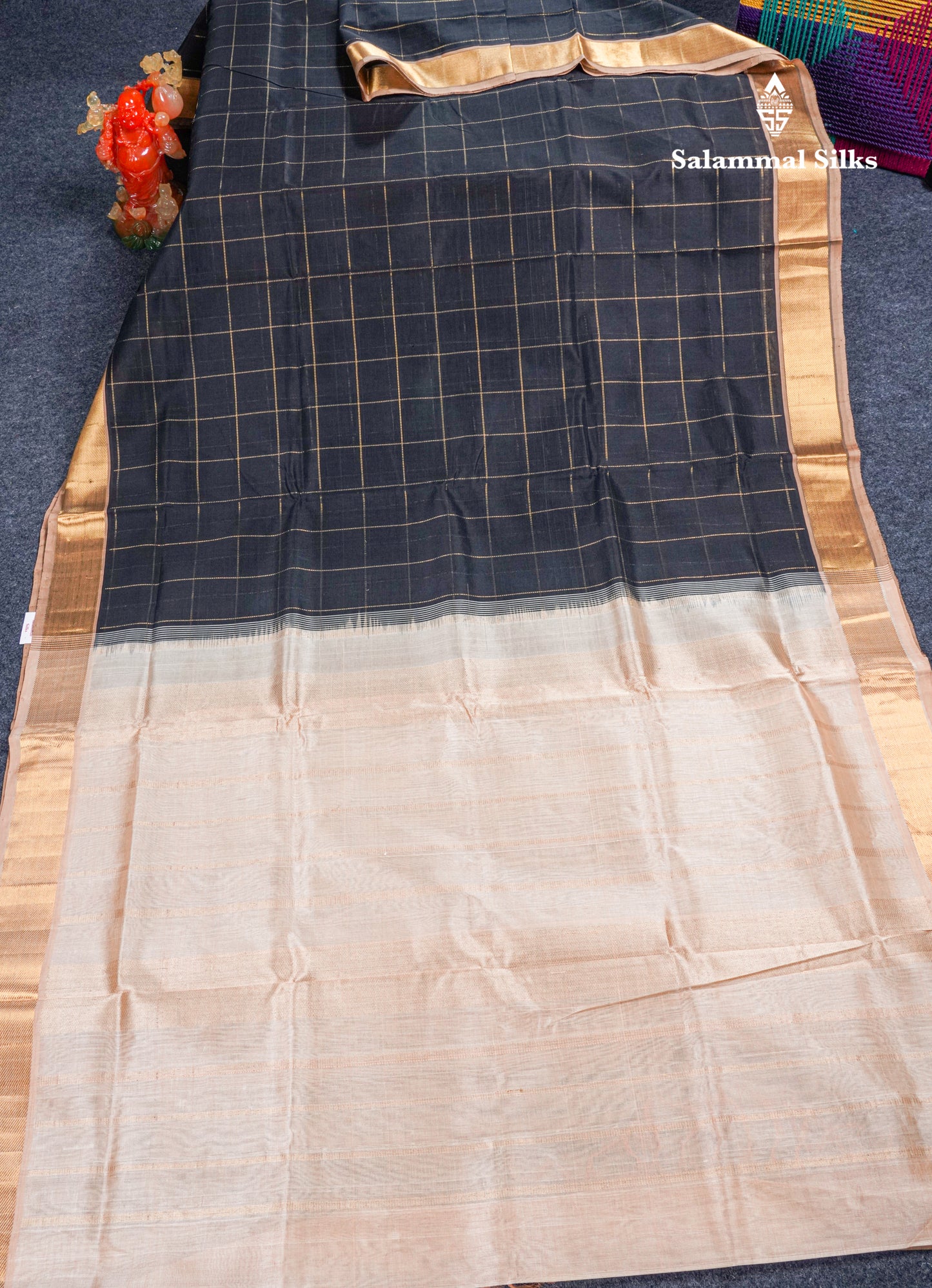 Black Checks Pure Silk Cotton Saree With Contrast Beige Blouse
