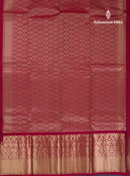 Beautiful Maroon Plain Pure Kanjivaram Pure Silk Saree with Traditional Pallaku Border