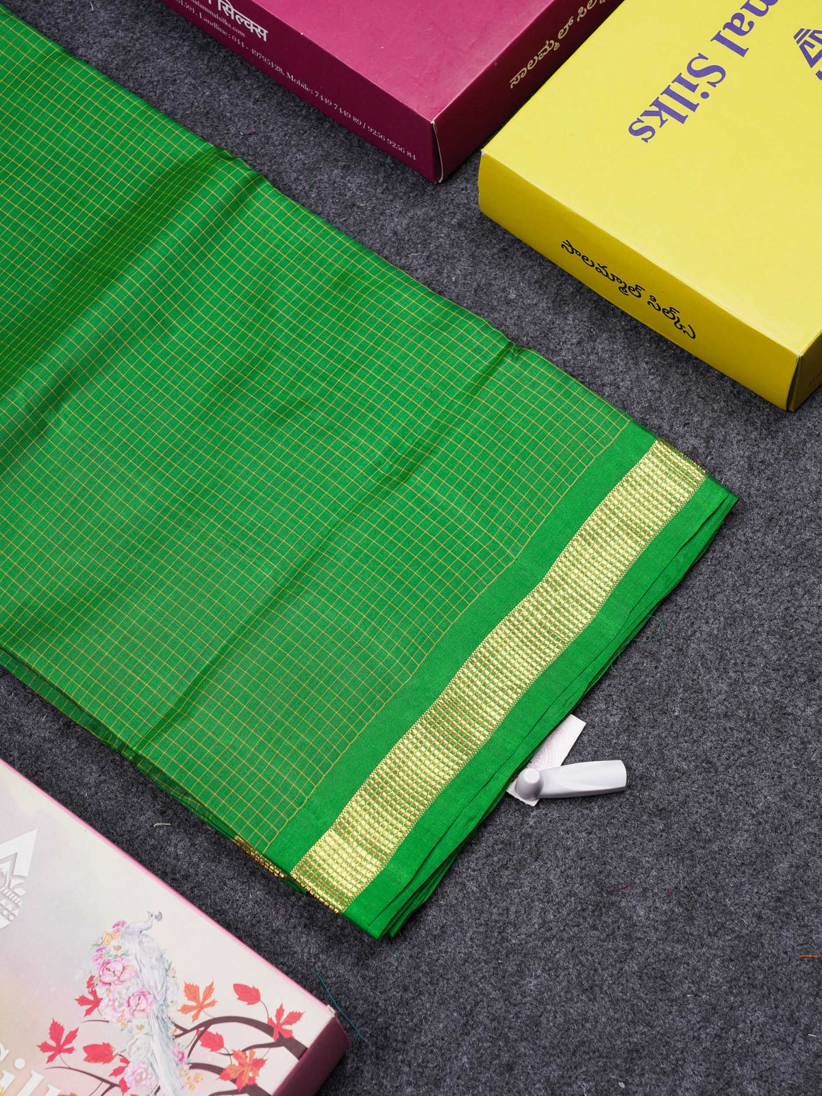 Beautiful 10 Yards Pure Silk Saree Tiny Checks Green with Small Border