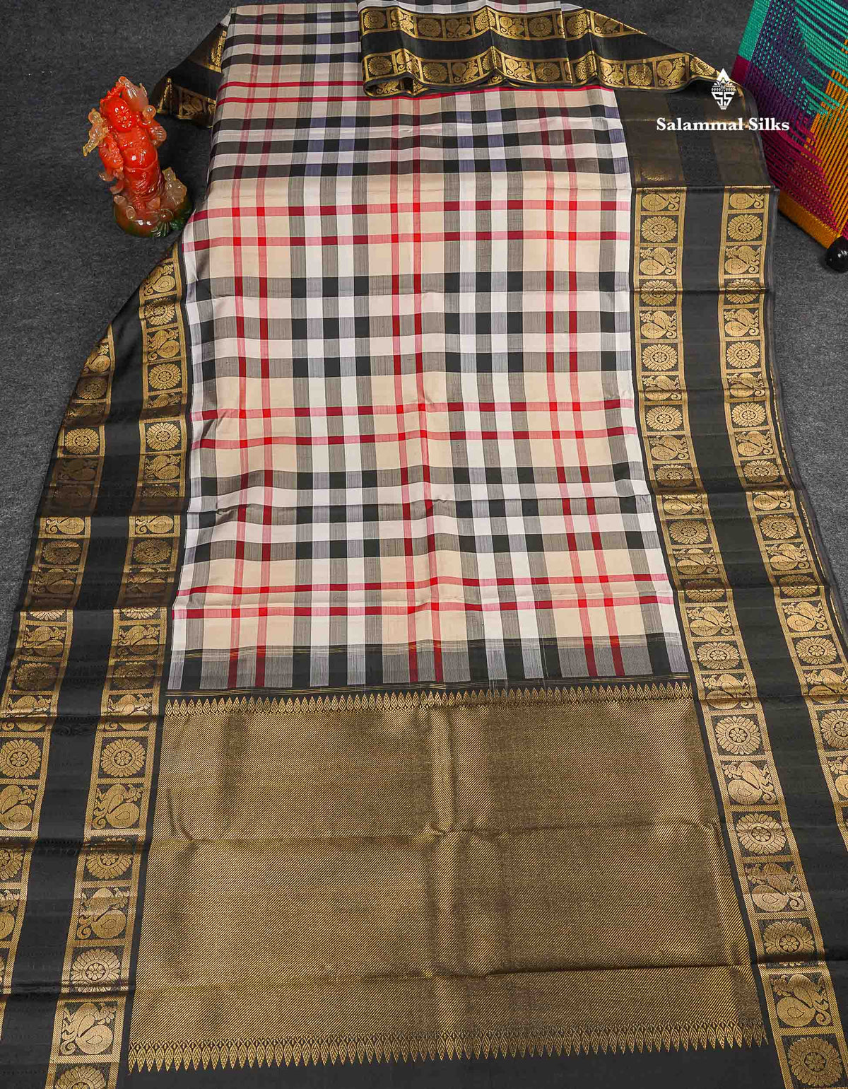 Pure Kanjivaram Silk Saree - Burberry Checks With Contrast Black Traditional Rettapet Border