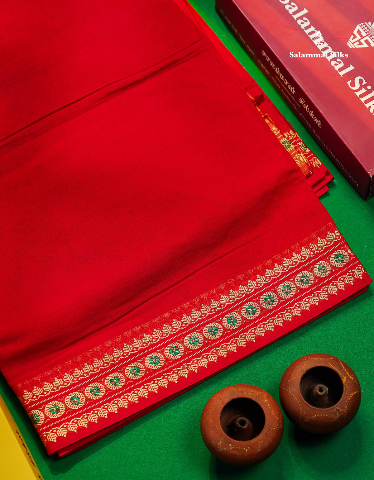 9 Yards Beautiful Light Green Plain Pure Cotton Saree With Meena Kari Thread Work Border
