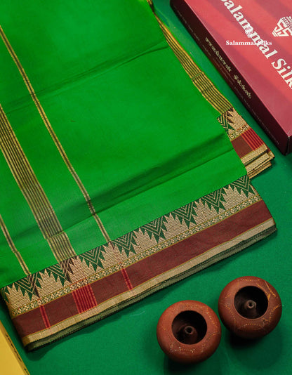 9 Yards Beautiful Reddish Pink Plain Pure Cotton Saree With Maroon Traditional Temple Border