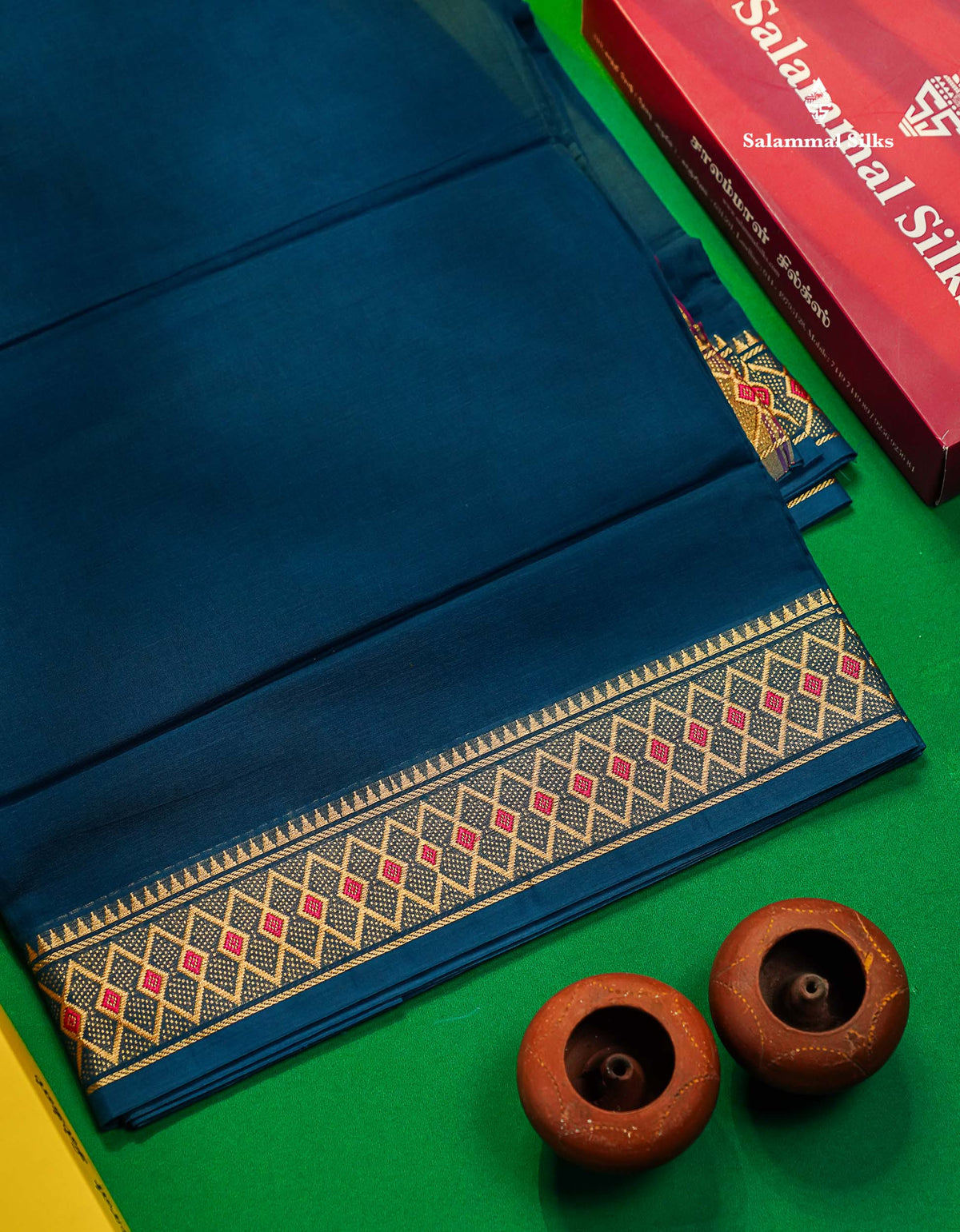 9 Yards Beautiful Reddish Pink Plain Pure Cotton Saree With Maroon Traditional Temple Border