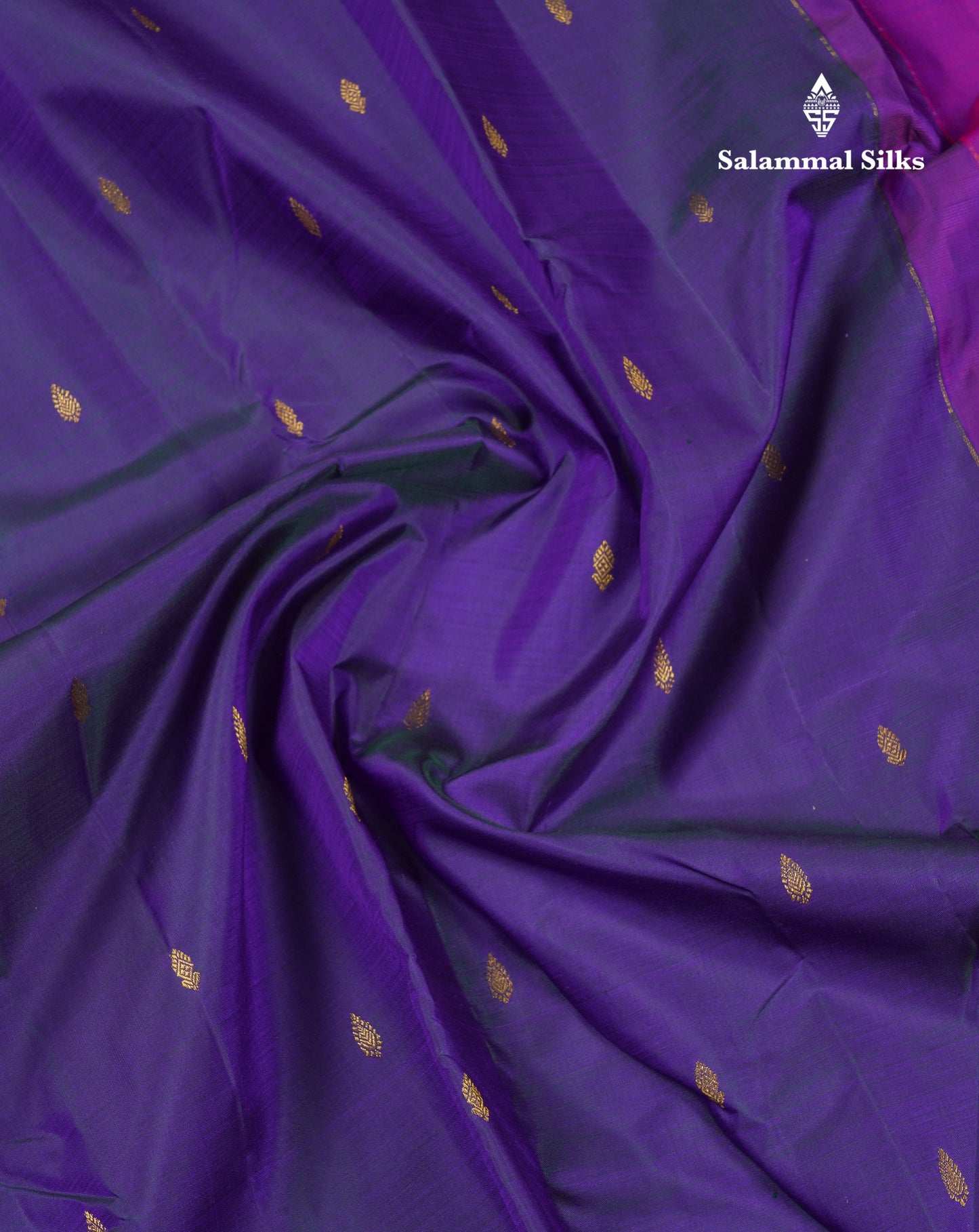 Beautiful Dual Tone Navy Blue Pure Kanjivaram Silk Saree With Contrast Vadamalli Traditional Samll Border