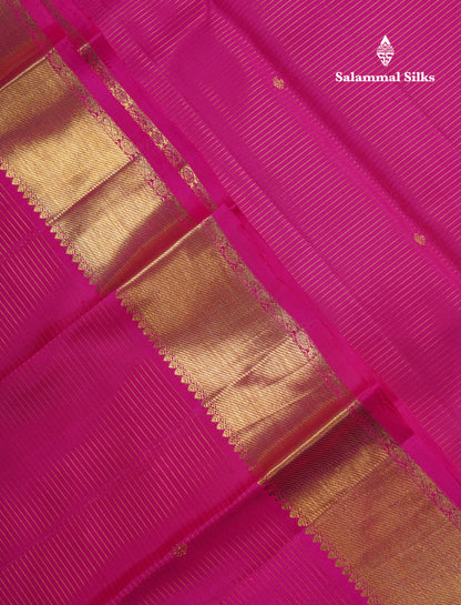 Magenta Pink Vaira Oosi With Butta Pure Kanjivaram Silk Saree With Traditional Border