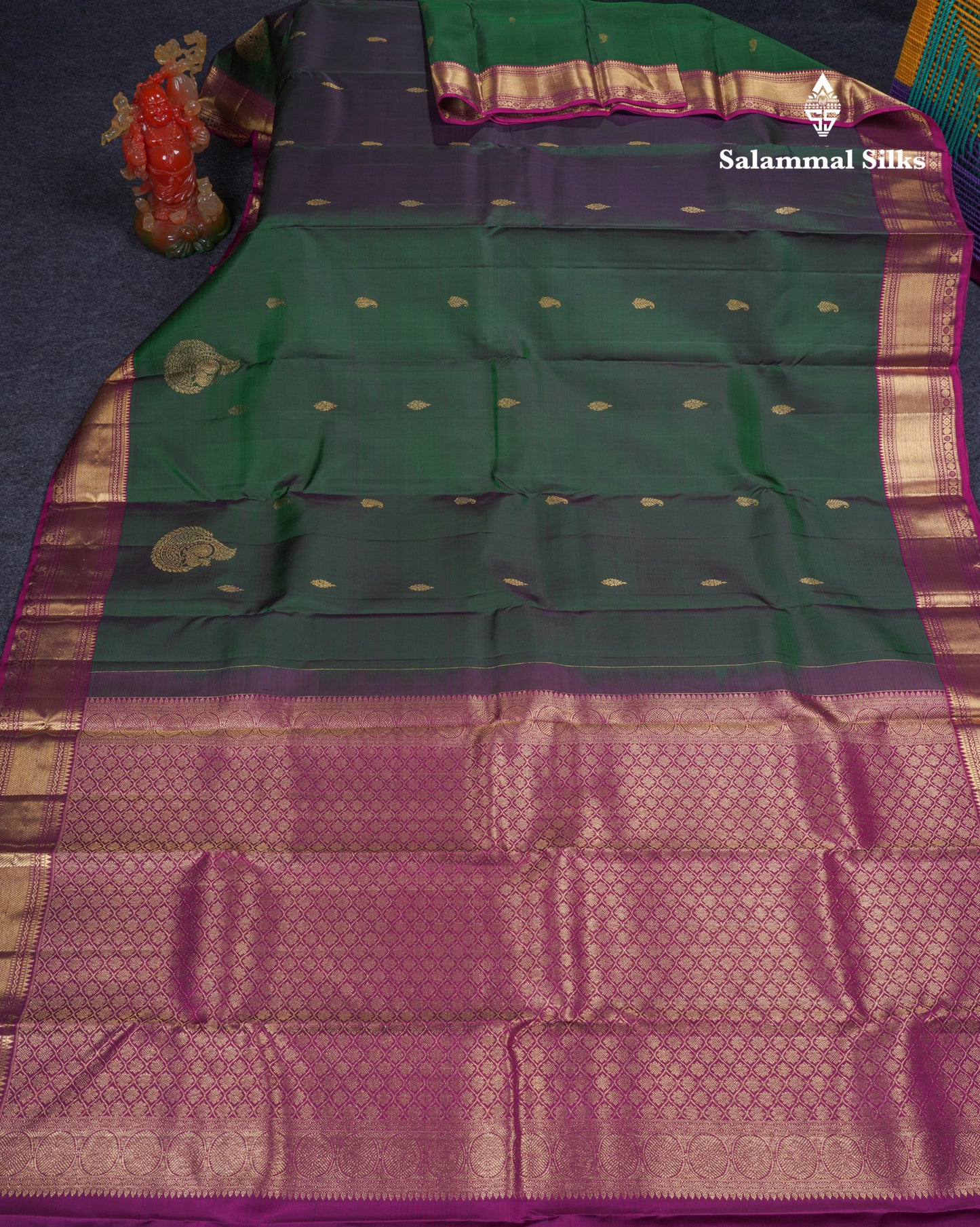 Beautiful Bottle Green Pure Kanjivaram Silk Saree With Contrast Magenta Traditional Border