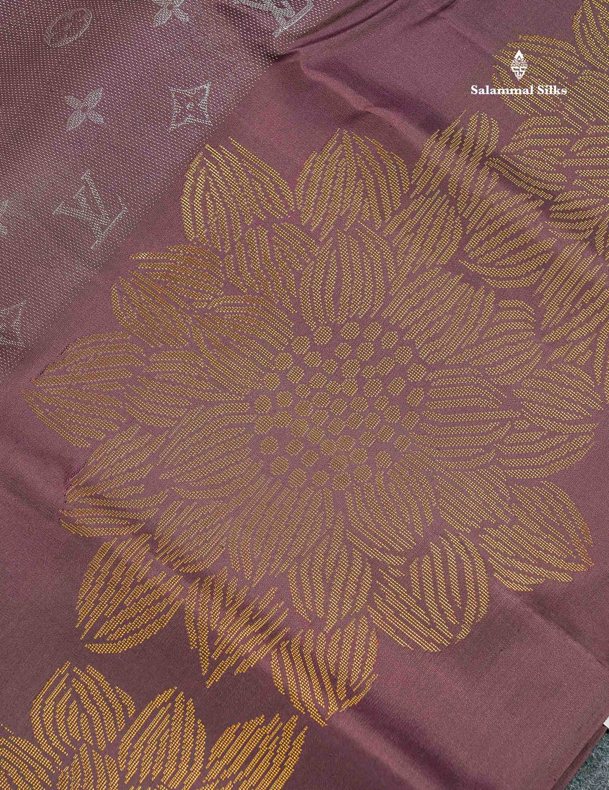 Pure Kanjivaram Silk Saree - Dusty Mauve Colour Body With Long Fancy Border