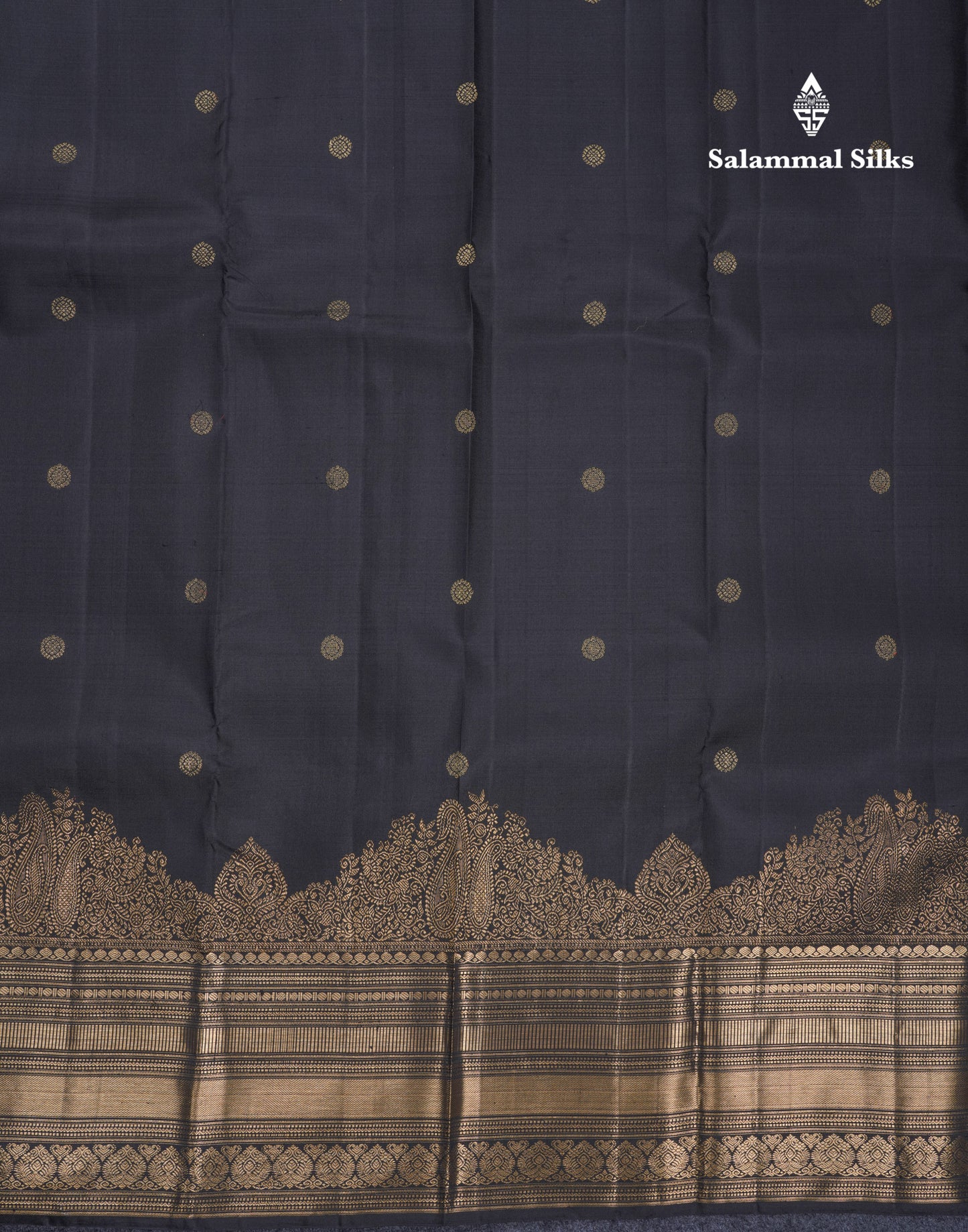 Beautiful Black Pure Kanjivaram Silk Saree With Traditional & Turning Border