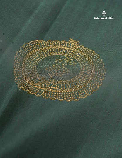 Pure Kanjivaram Silk Saree - Bottle Green Colour Body With Traditional Dancer Border
