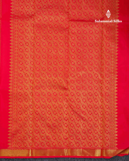 Beautiful Chilly Red Peacock & Chakaram Butta Pure Kanjivaram Silk Saree With Small Traditional Border