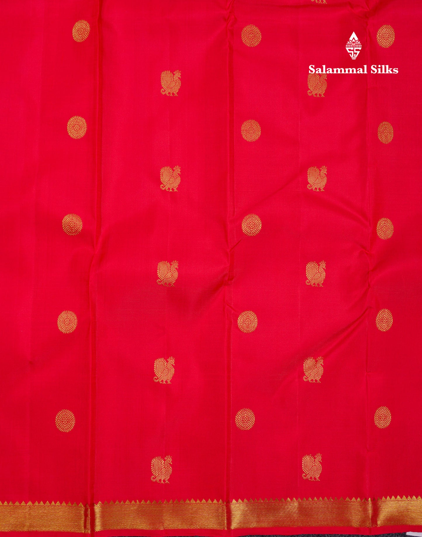 Beautiful Chilly Red Peacock & Chakaram Butta Pure Kanjivaram Silk Saree With Small Traditional Border