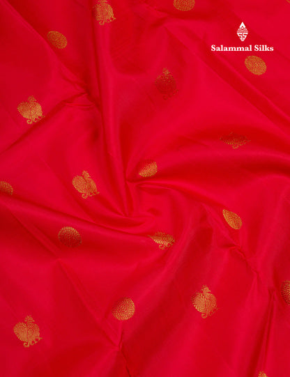 Beautiful Chilly Red Peacock & Chakaram Butta Pure Kanjivaram Silk Saree With Small Traditional Border