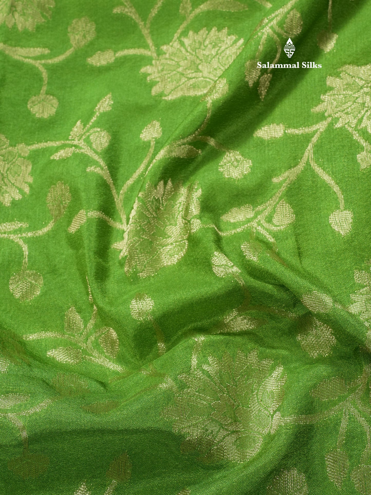 Bottle Green Semi Georgette Saree With Fancy Self Border