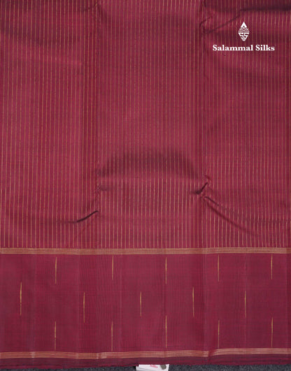 Beautiful Dark Maroon 2G Pure Kanjivaram Silk Saree With Malli Moggu Butta Traditional Border