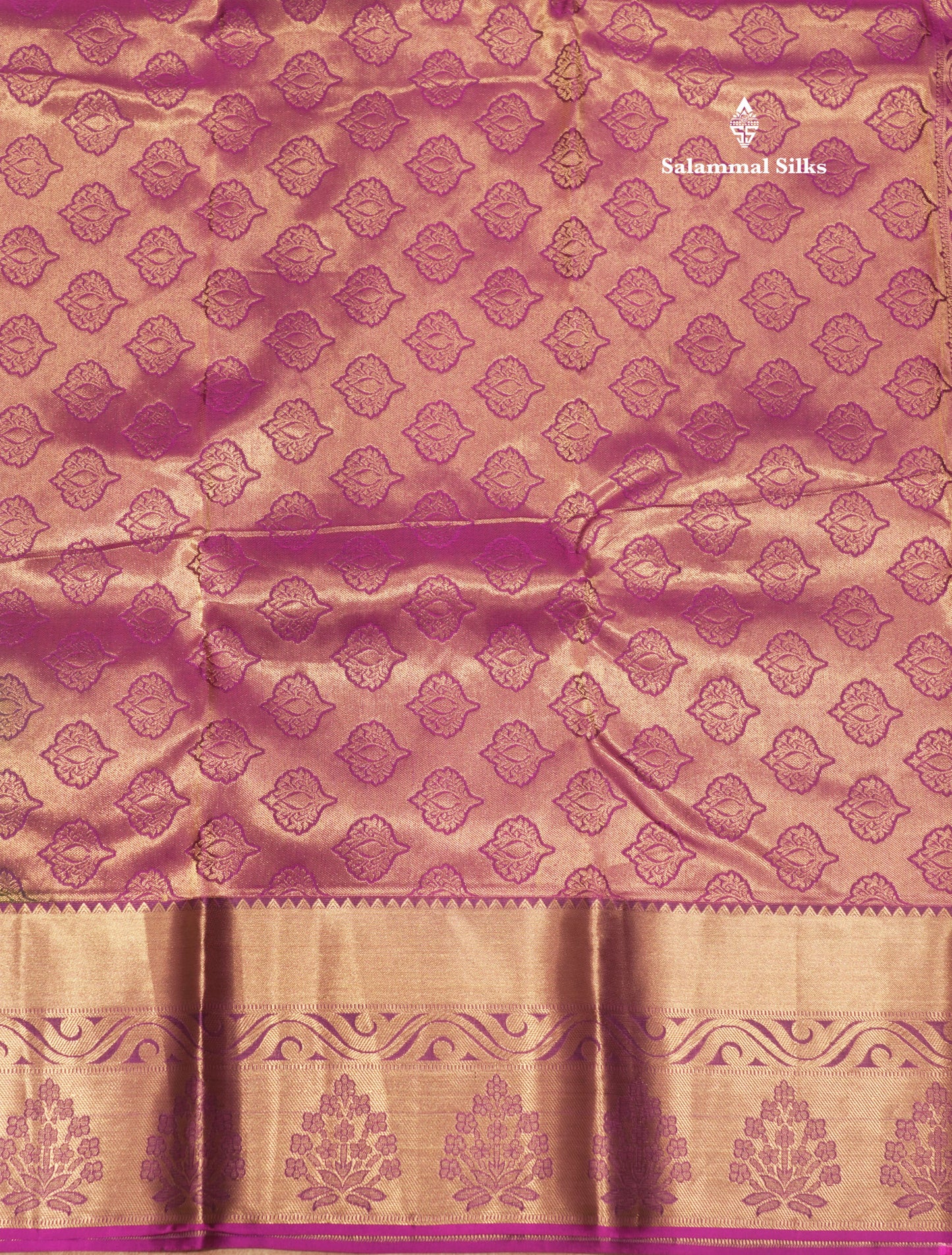 Bottle Green Colour Pure Kanjivaram Silk Saree With Contrast Magenta Border