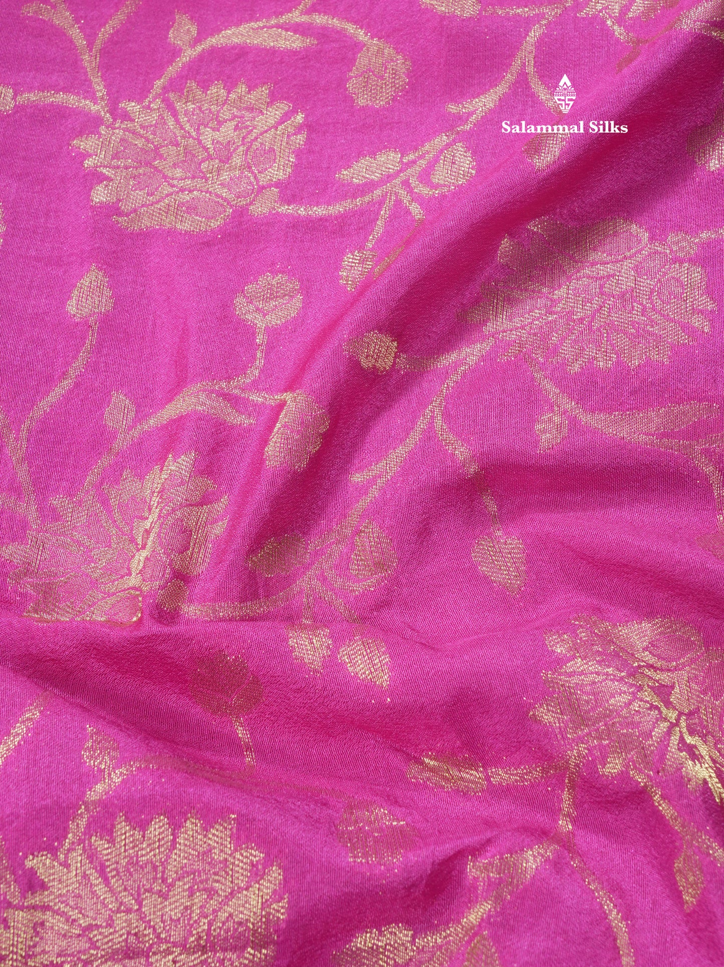 Bottle Green Semi Georgette Saree With Fancy Self Border