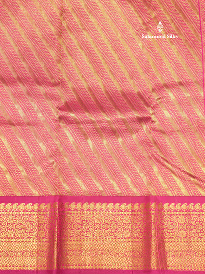 Saffire Green Colour Pure Kanjivaram Silk Saree With Contrast Magenta Border
