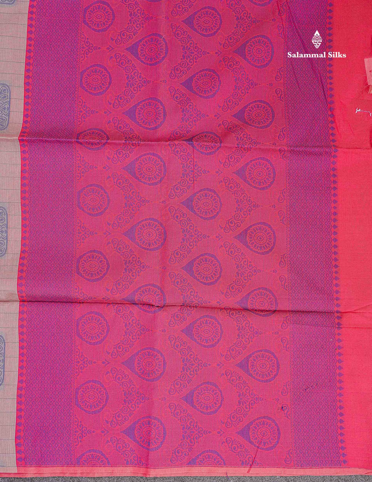 Kora Cotton Saree - Dual Tone Grey Colour Thread Butta And Lines With Contrast Pink Blouse