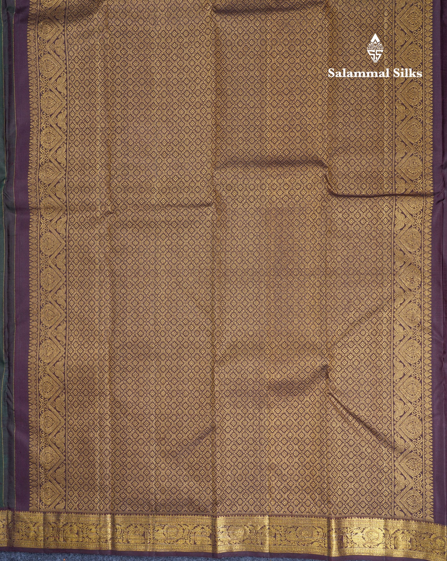 Bottle Green Pure Kanjivaram Silk Saree With Contrast Dark Brown Small Traditional Border
