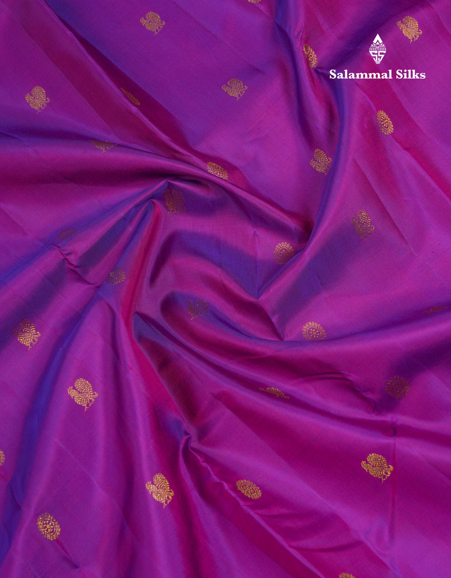 Beautiful Vadamalli Peacock & Chakaram Zari Butta Pure Kanjivaram Silk Saree With Traditional Pallaku Border