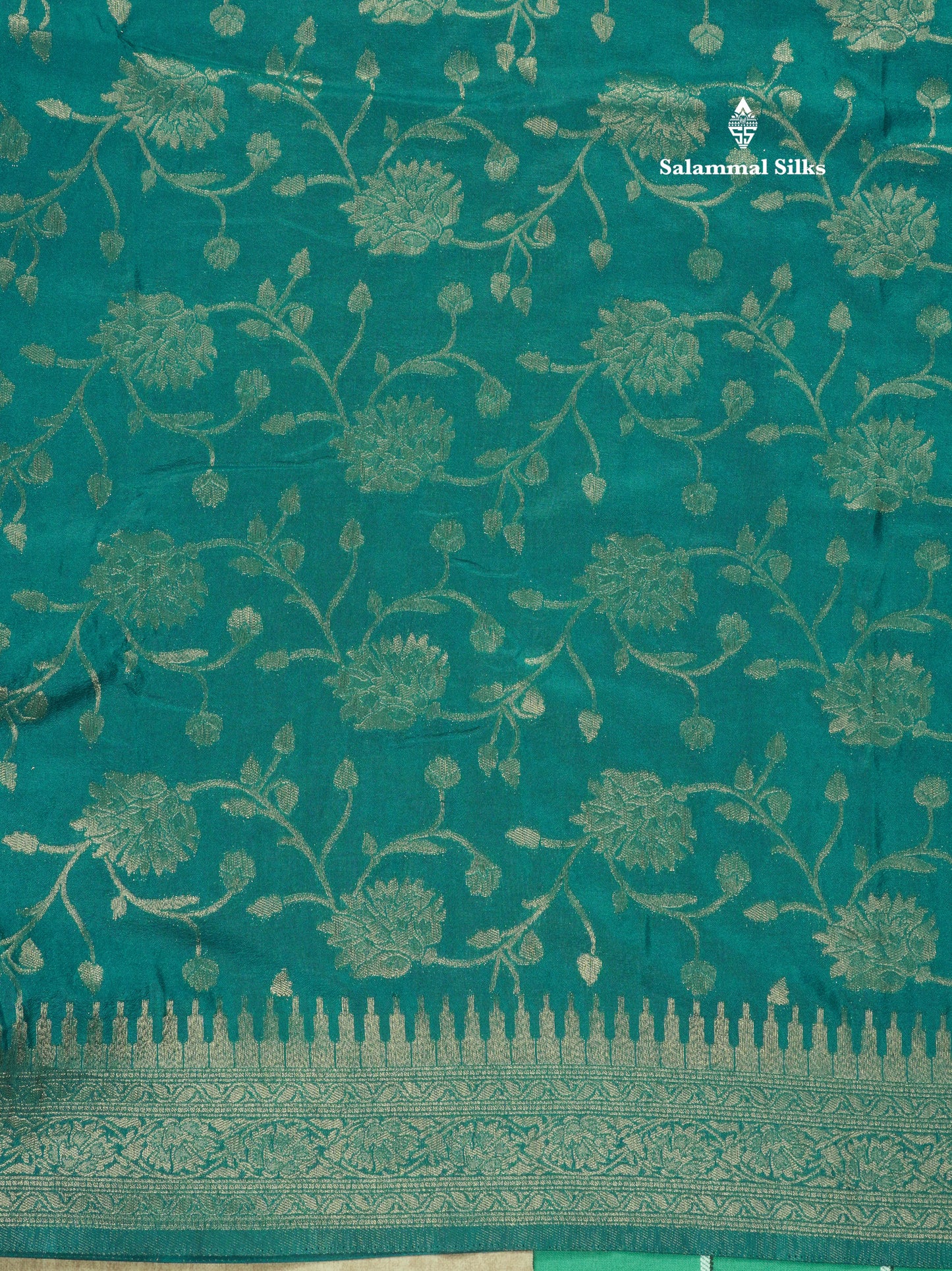 Bottle Green Semi Georgette Saree With Fancy Self Border