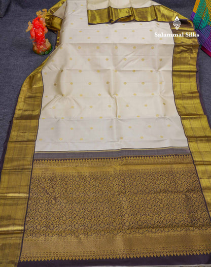 Korvai Beautiful Cream Pure Kanjivaram Silk Saree With Contrast Dark Brown Traditional Border