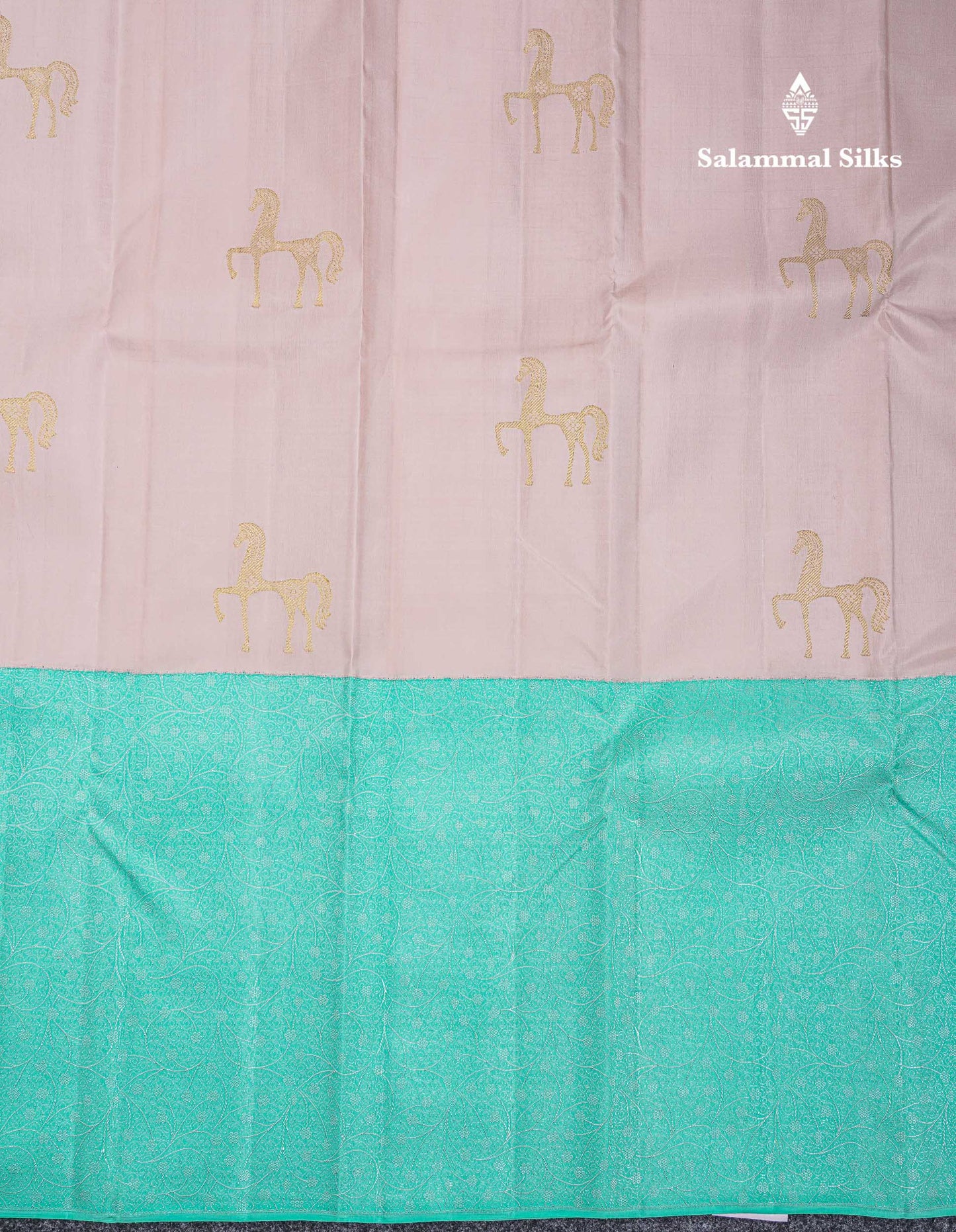 Korvai Beautiful Light Peach Fancy Pure Kanjivaram Silk Saree With Contrast Rexona One Side Long Border