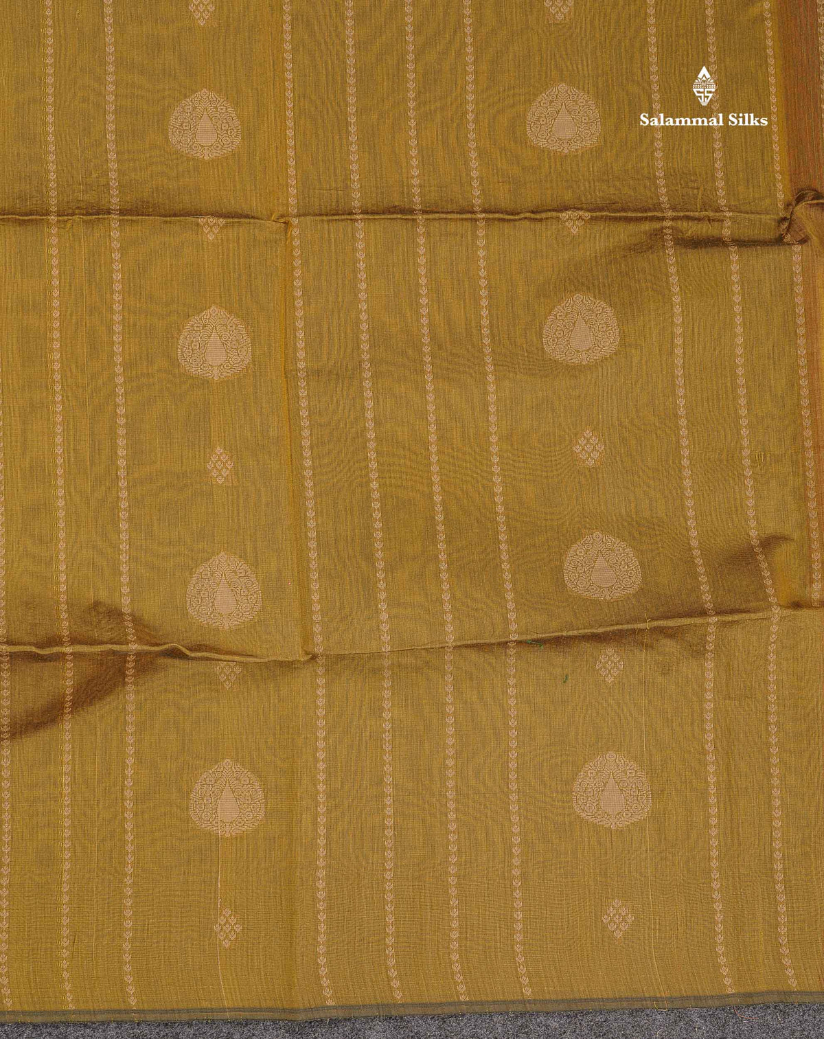 Mehandhi Green Beautiful Fancy Kora Cotton Saree With Contrast Maroon Blouse