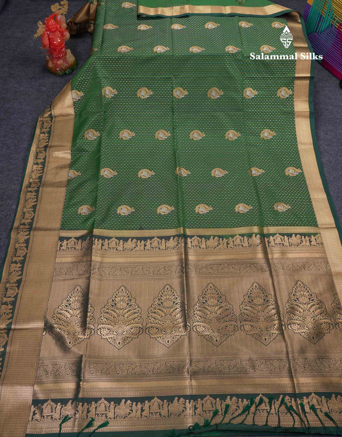 Beautiful Dark Purple Silver & Gold Zari  Semi Soft Silk Saree With Contrast Bottle Green Traditional Pallaku  Evening Morning Border