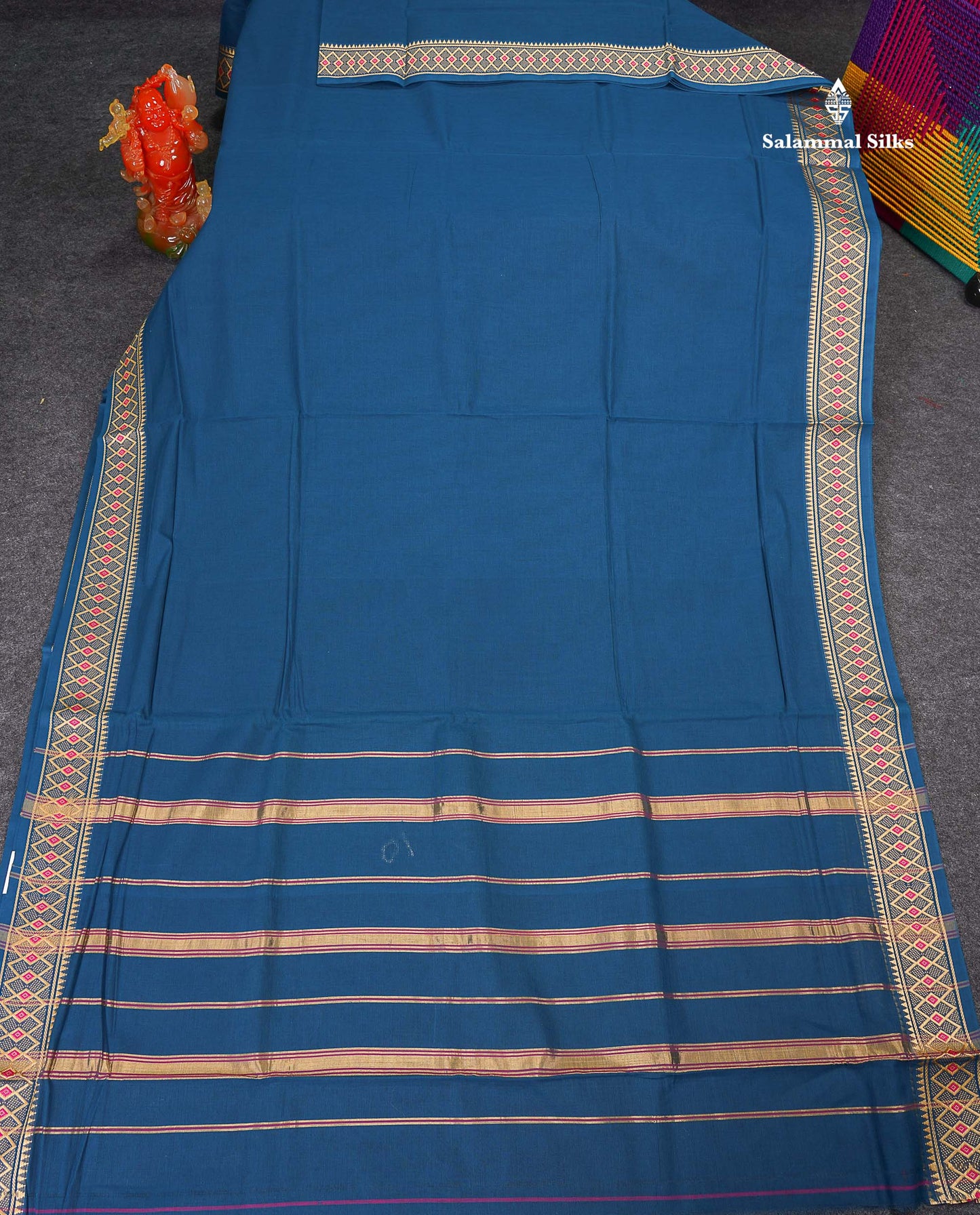 9 Yards Beautiful Reddish Pink Plain Pure Cotton Saree With Maroon Traditional Temple Border
