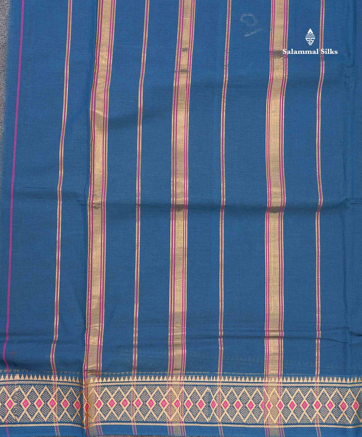 9 Yards Beautiful Reddish Pink Plain Pure Cotton Saree With Maroon Traditional Temple Border