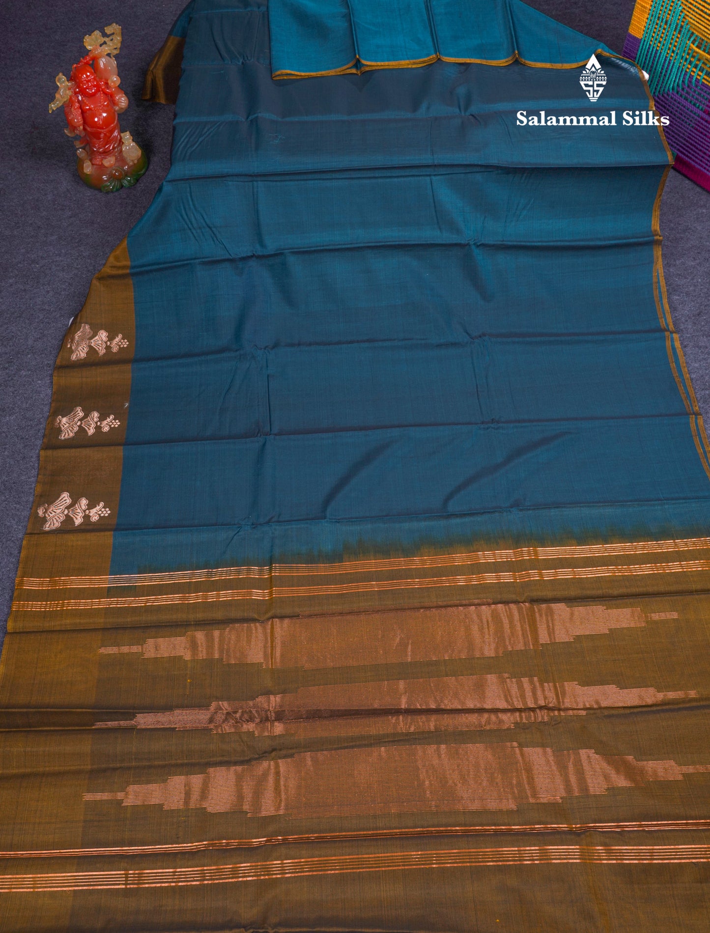 Beautiful Moss Green Pure Cotton Saree With Contrast Light Green One Side Border