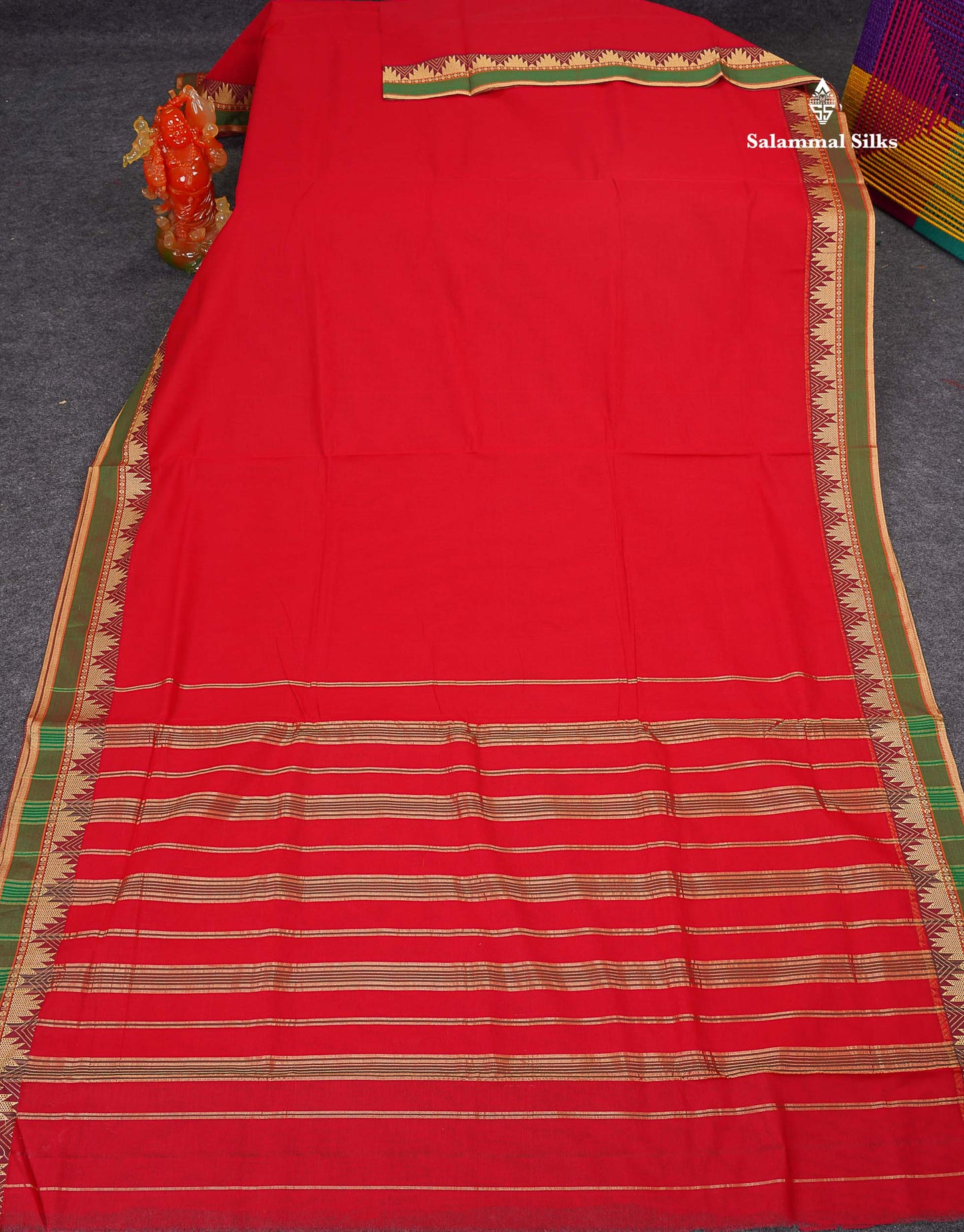 9 Yards Beautiful Reddish Pink Plain Pure Cotton Saree With Maroon Traditional Temple Border