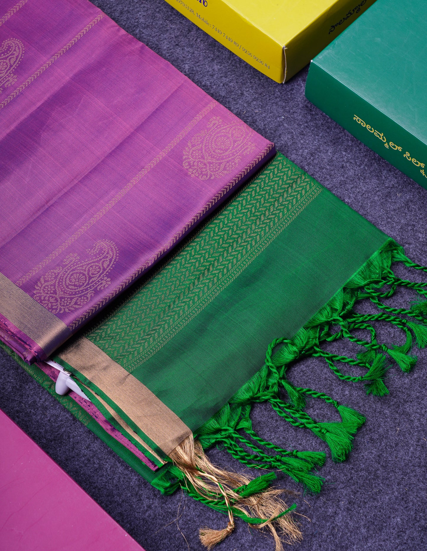 Beautiful Violet Pure Mix Kanjivaram Soft Silk Saree With Contrast Bottle Green Blouse