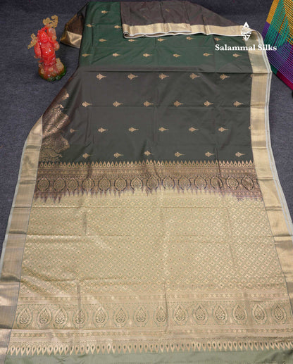 Beautiful Dual Tone Bottle Green Semi Silk Saree With Contrast Greenish Grey Traditional Medium Border