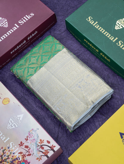 Light Green Bridal Pure Kanjivaram Silk Saree With Contrast Grey Border